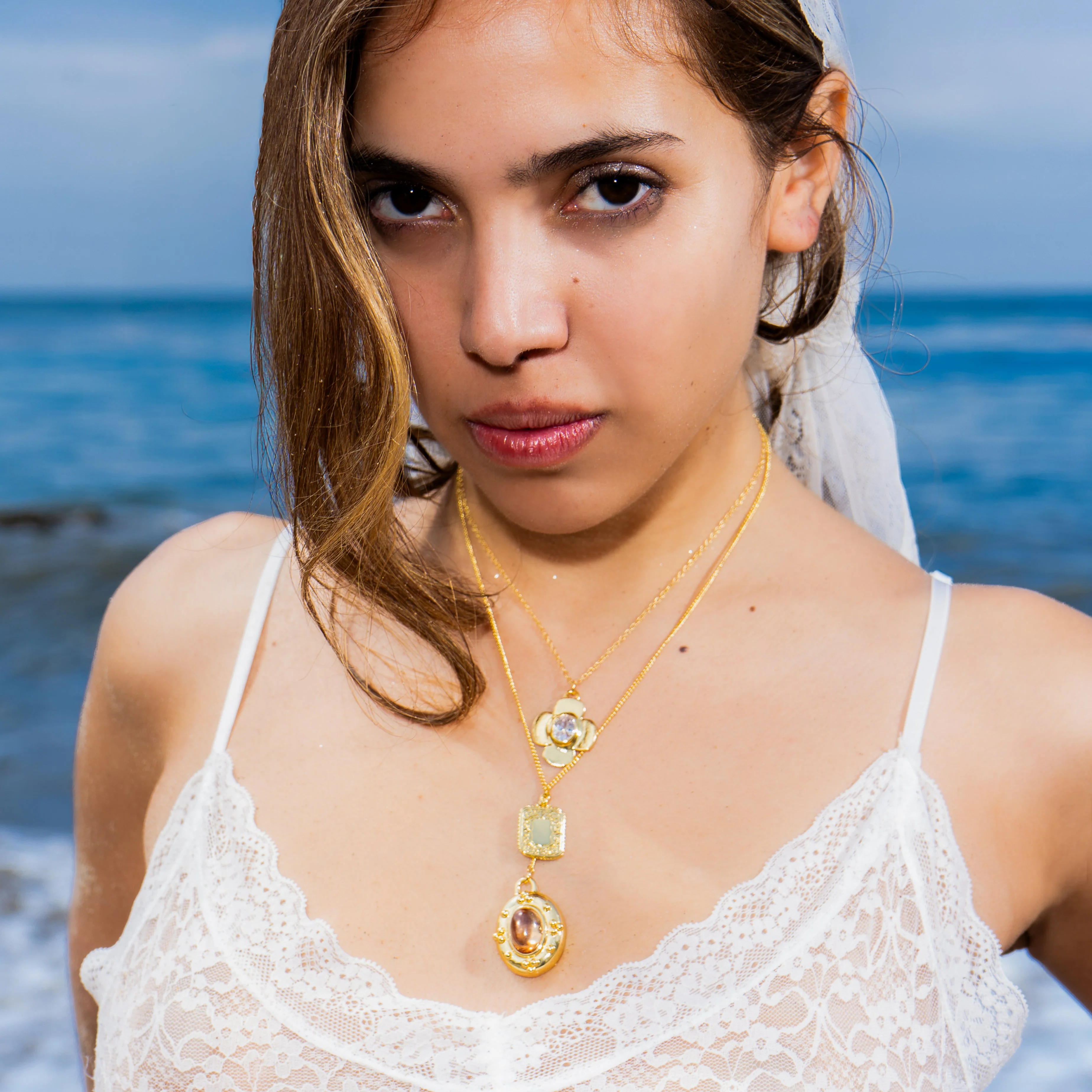 Ophelia Necklace Stack in Gold - Image 4