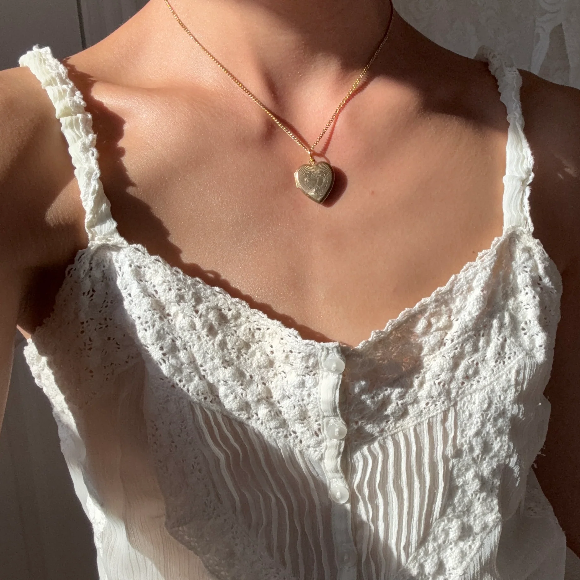 [Vintage Locket Drop] Armour Necklace - Image 2