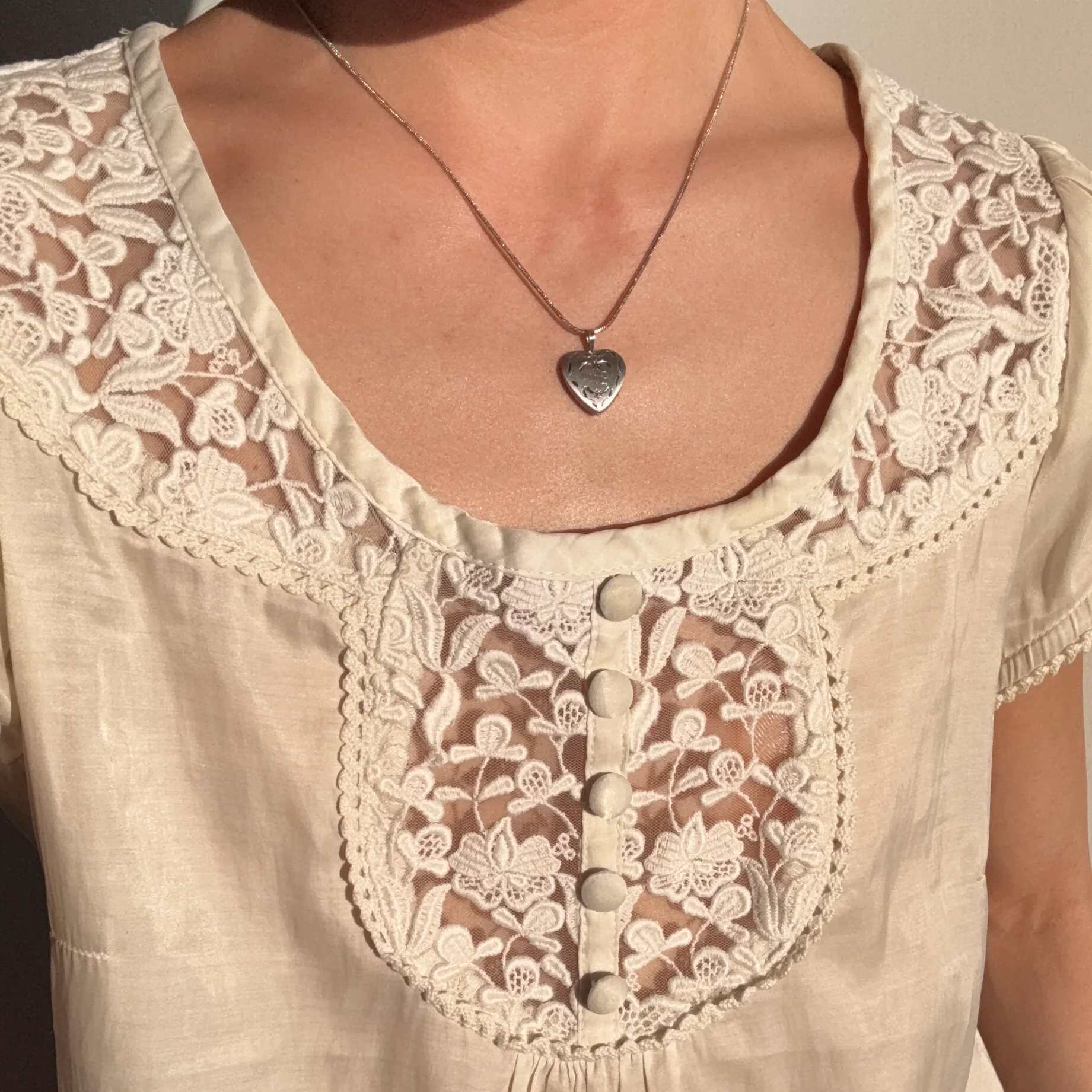 [Vintage Drop 16] Finally Official Necklace - Image 2