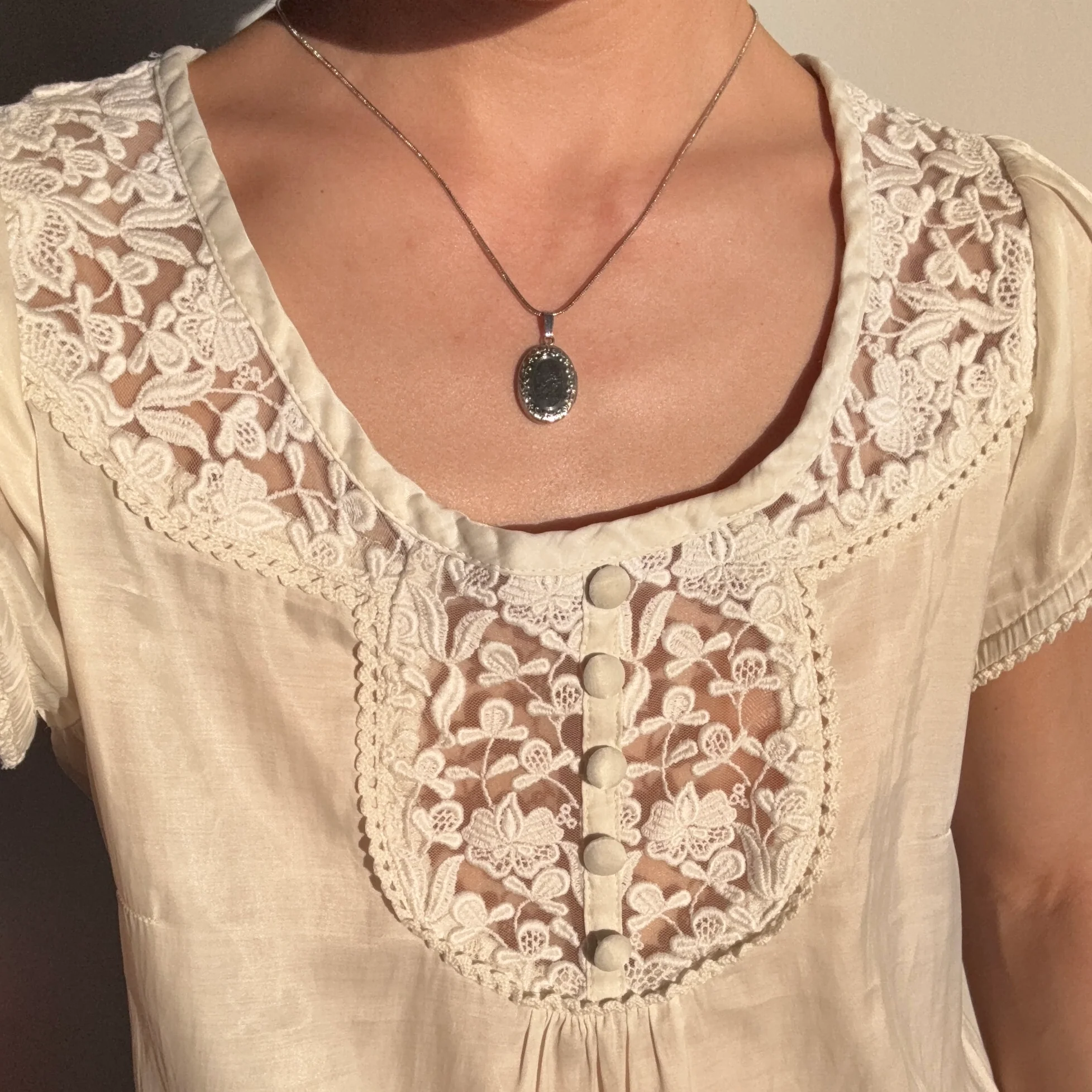 [Vintage Drop 16] Mirror Mirror Necklace - Image 2