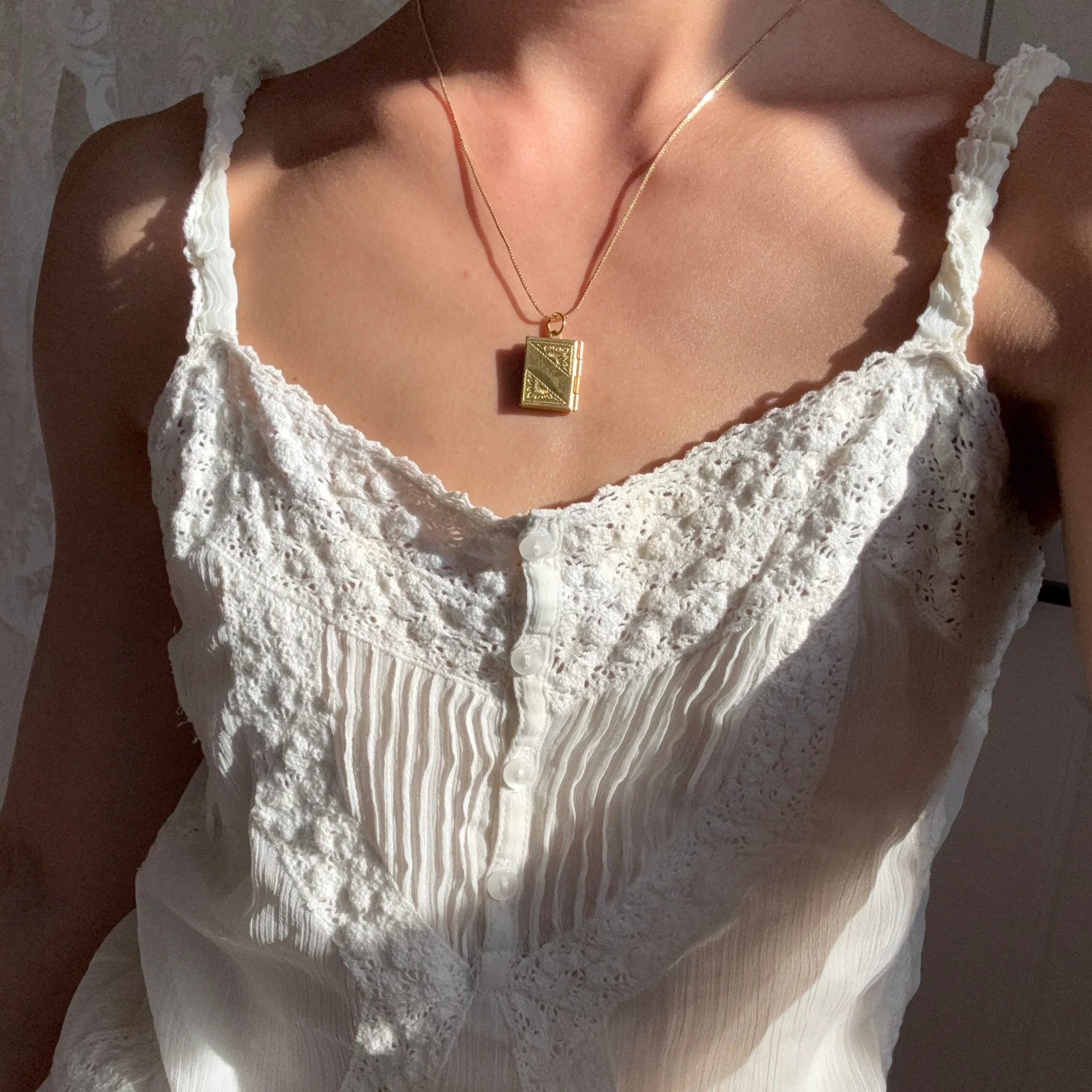 [Vintage Locket Drop] Scholar Necklace - Image 2