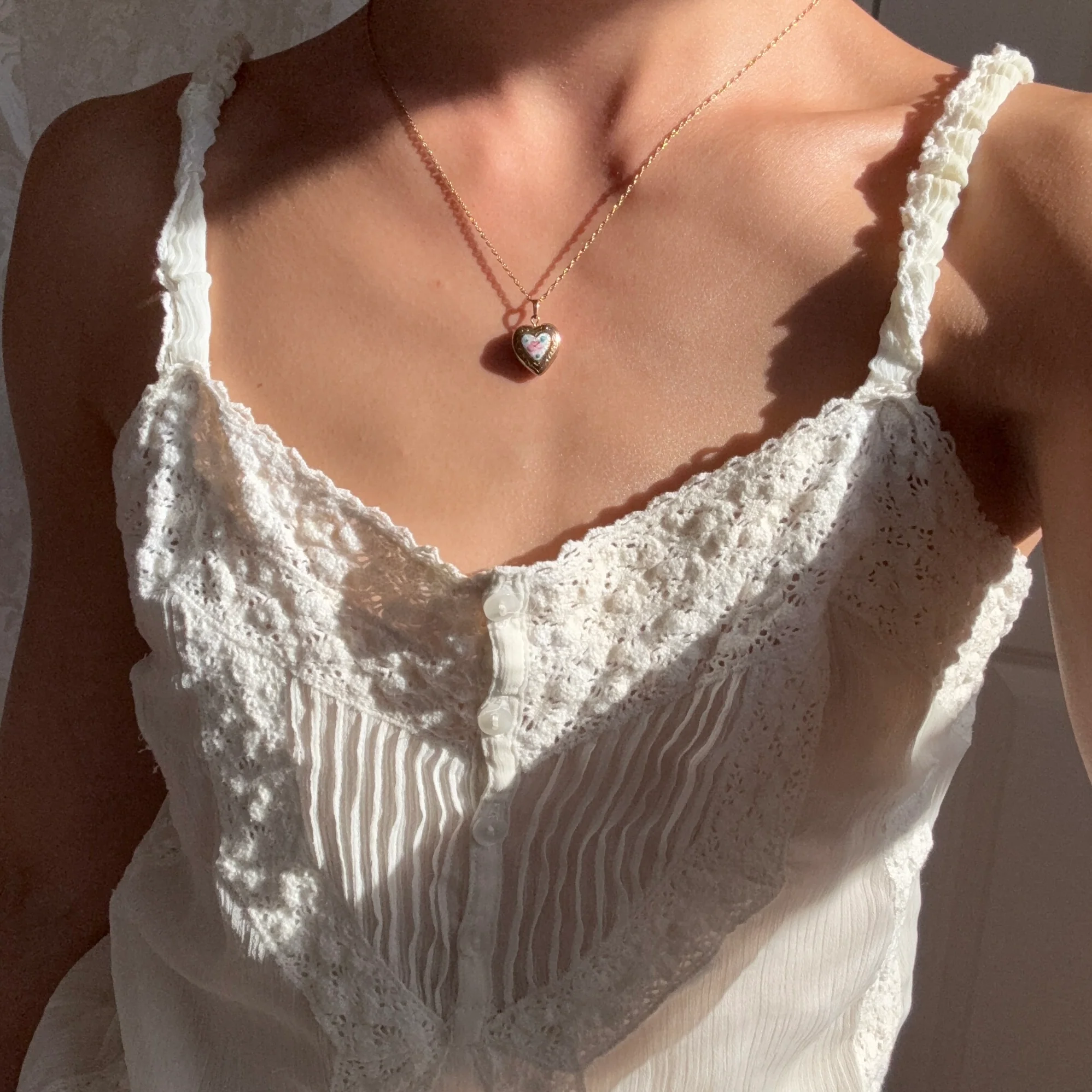 [Vintage Locket Drop] Tiny Heart Necklace - Image 2