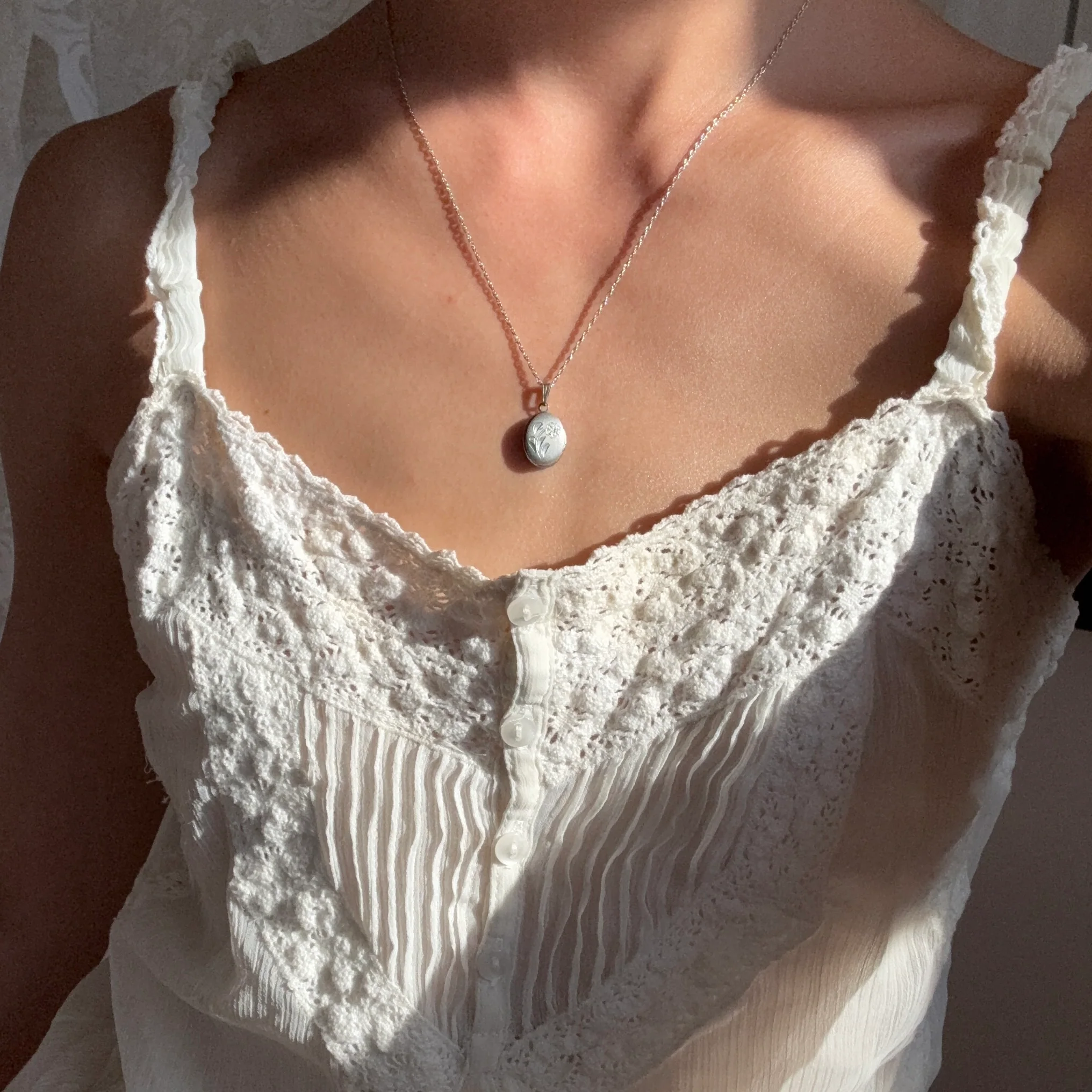 [Vintage Locket Drop] Flower Lover Necklace - Image 2