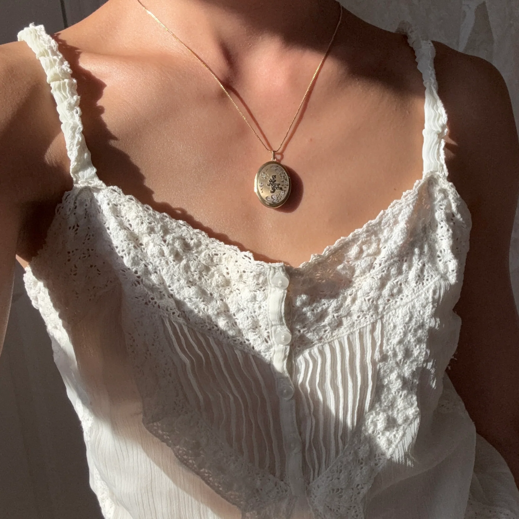 [Vintage Locket Drop] 3 Little Words Necklace - Image 2