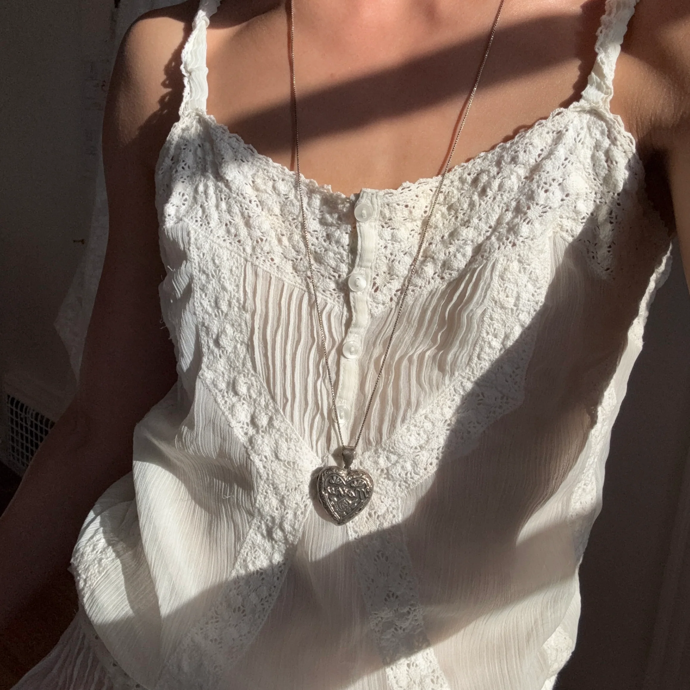 [Vintage Locket Drop] Big Mother Necklace - Image 2