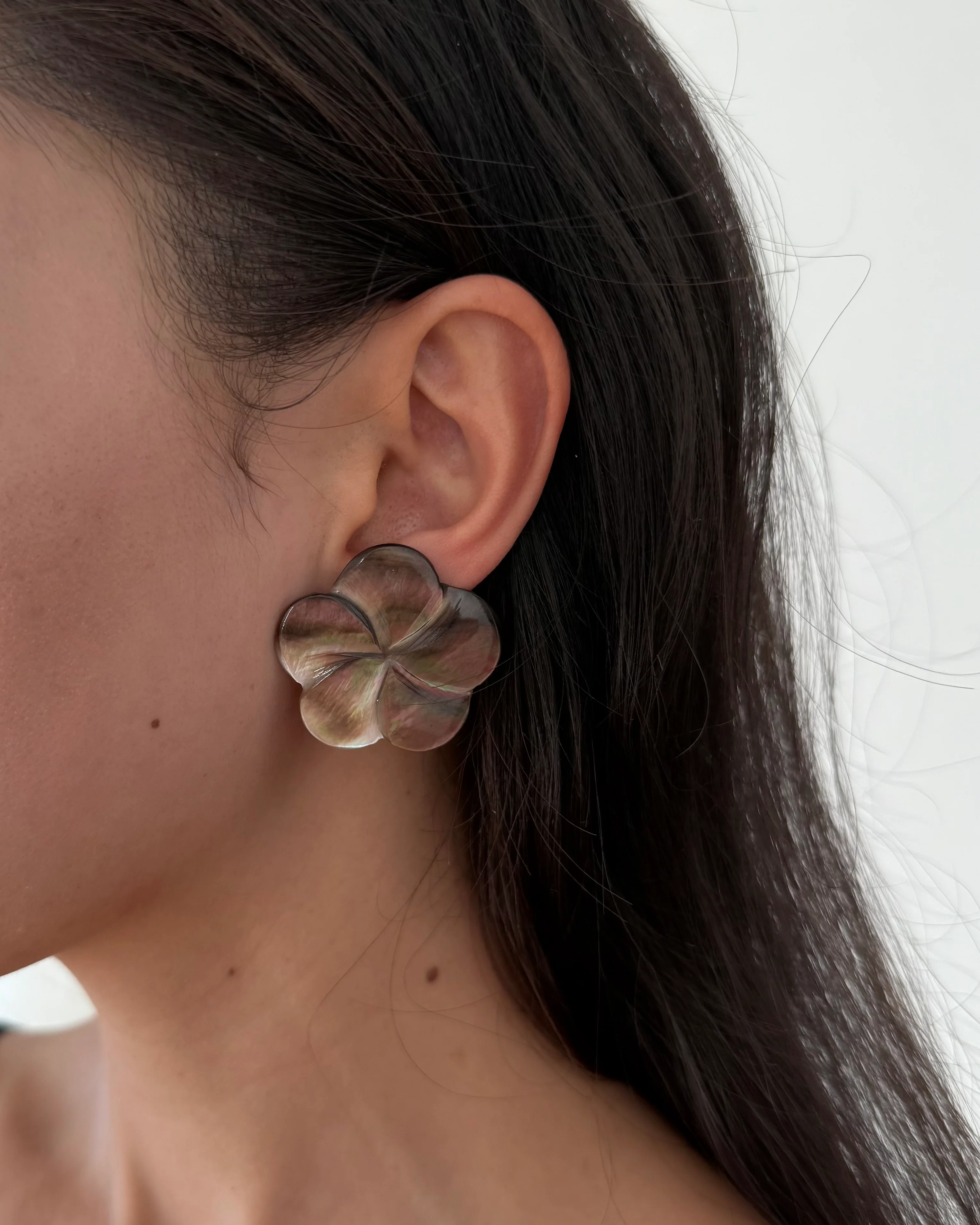 [Vintage Shell Drop] Maui Earrings - Image 2