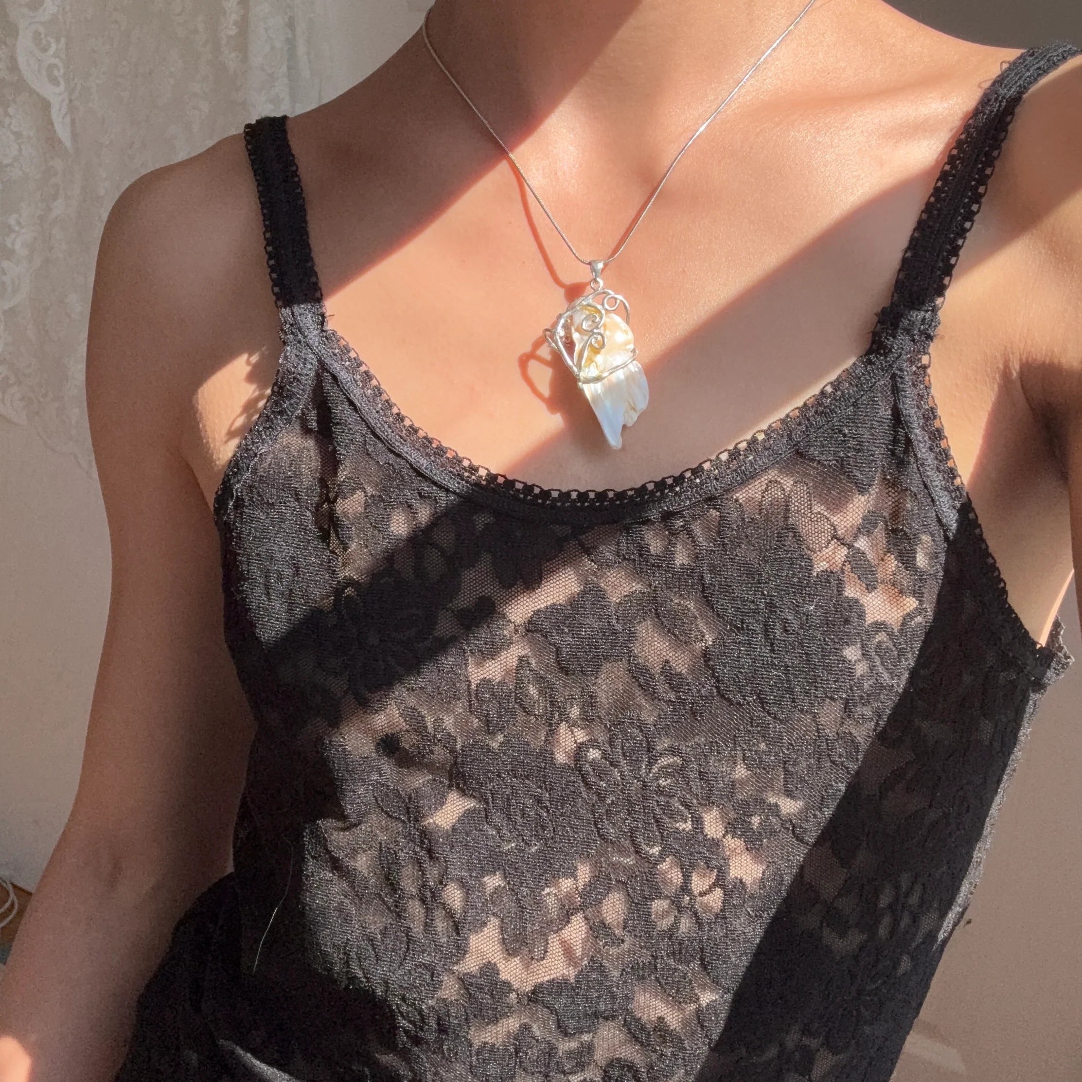 [Vintage Shell Drop] Sea Tooth Necklace - Image 3