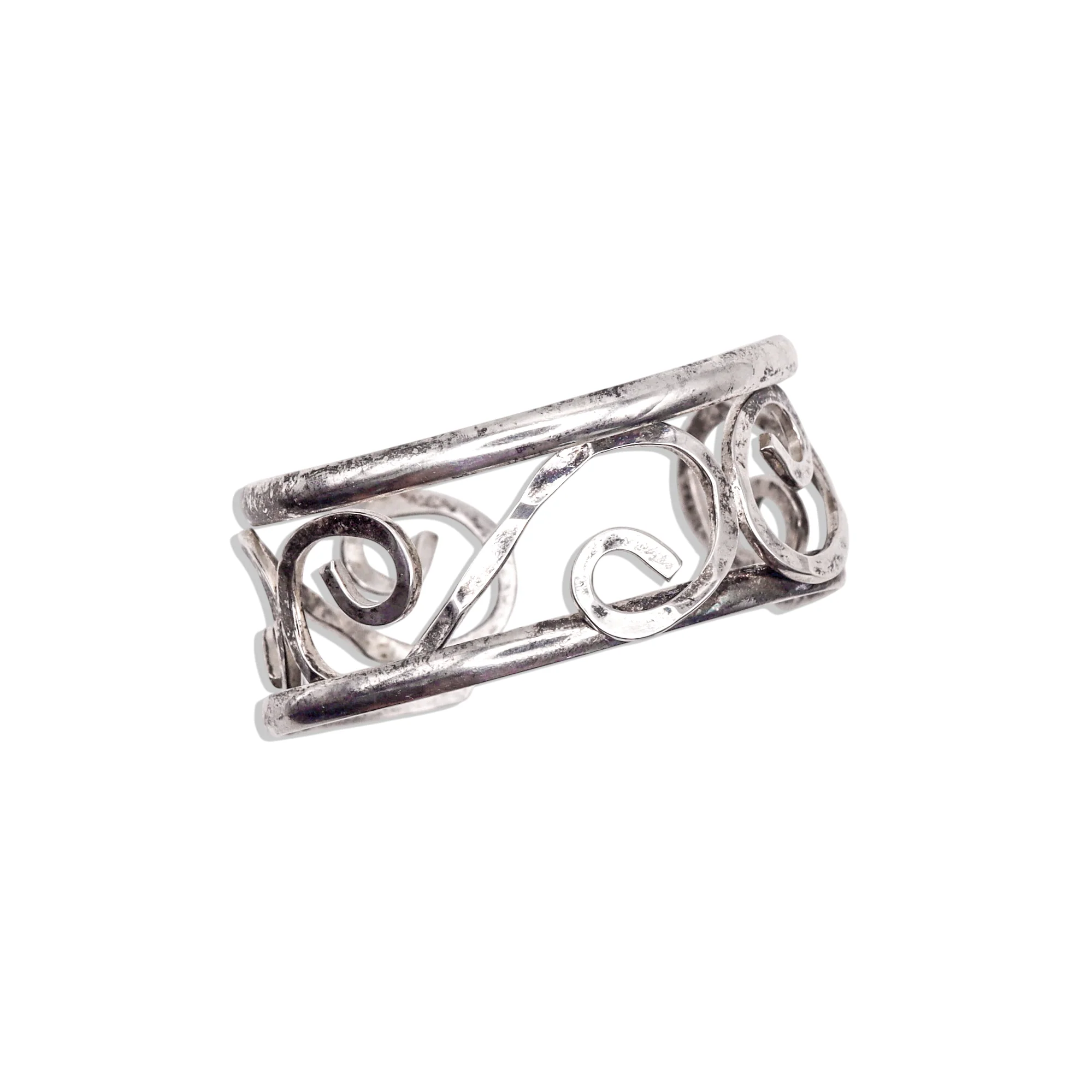 [Vintage Shell Drop] Swirl Bangle
